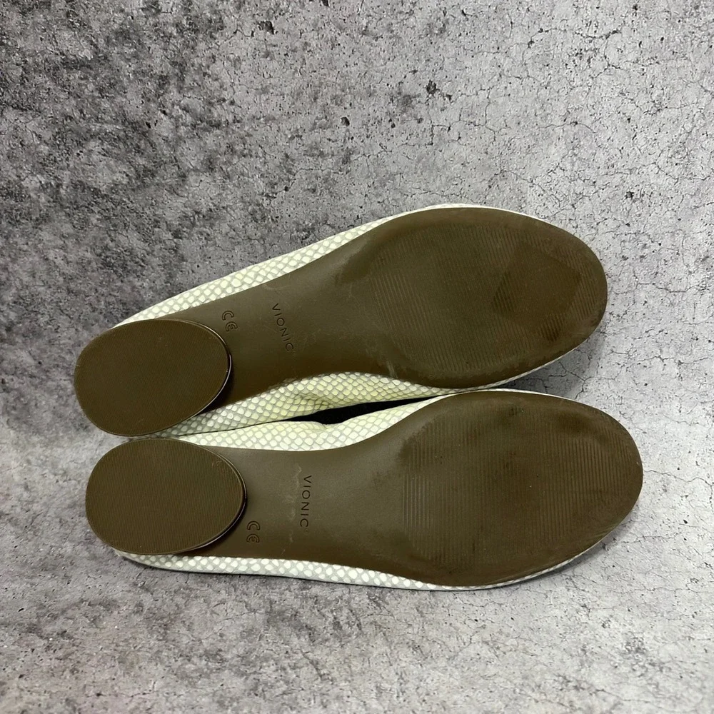 Vionic Alexa Ballet Flats Women 10 Cream Lizard Embossed Leather Snake Shoes